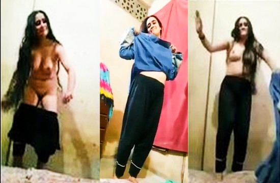 Desi Lady Removing Clothes